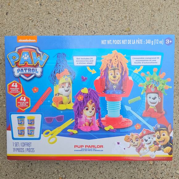 New Paw Patrol Pup Parlor play doh set - Picture 1 of 2